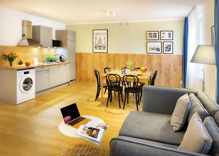 Jimmys Apartments Xxl