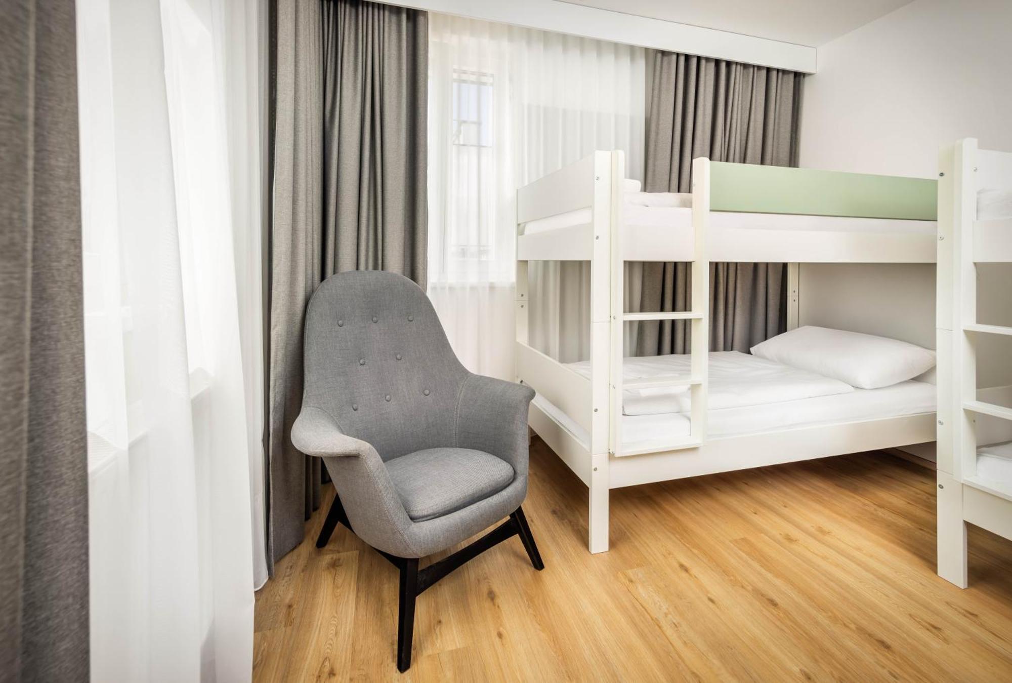 Jimmys Xxl 4* Wien