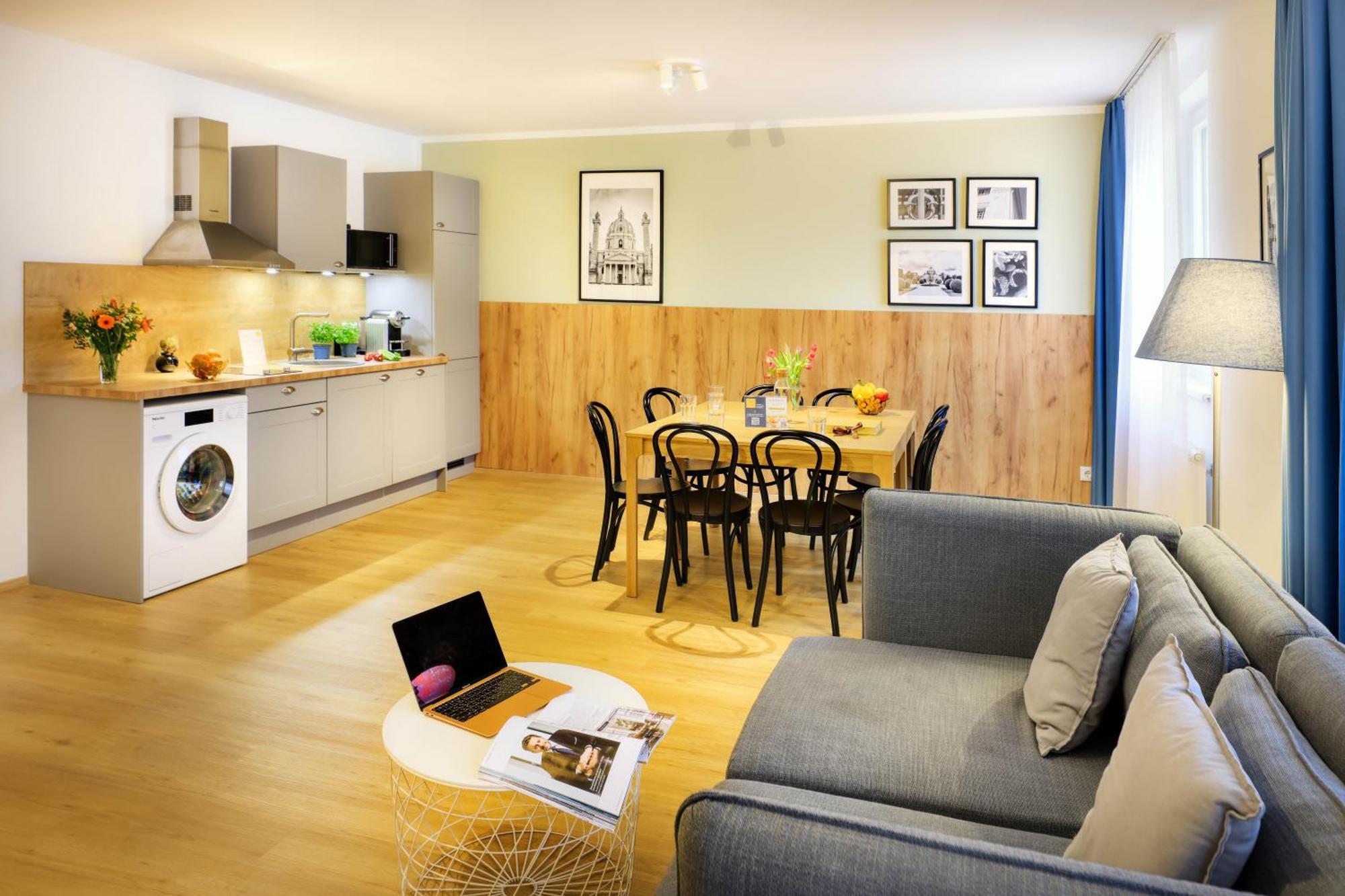 Jimmys Xxl 4* Wien