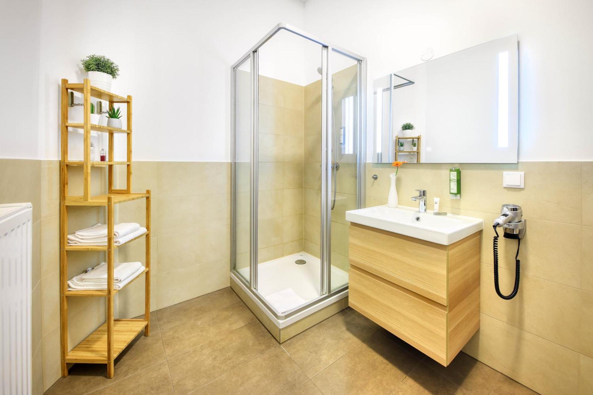 Jimmys Xxl Hotel 4*